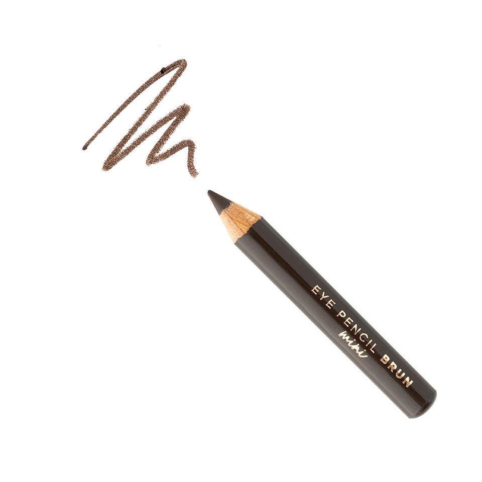 Travel size make-up