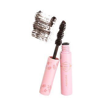 Travel size make-up