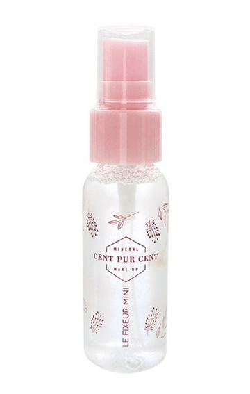 Travel size make-up